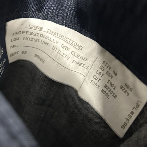 Brooks Brothers 48R BrooksEase Sport Coat 100% Wool Black Three Button Vented - Picture 4 of 8